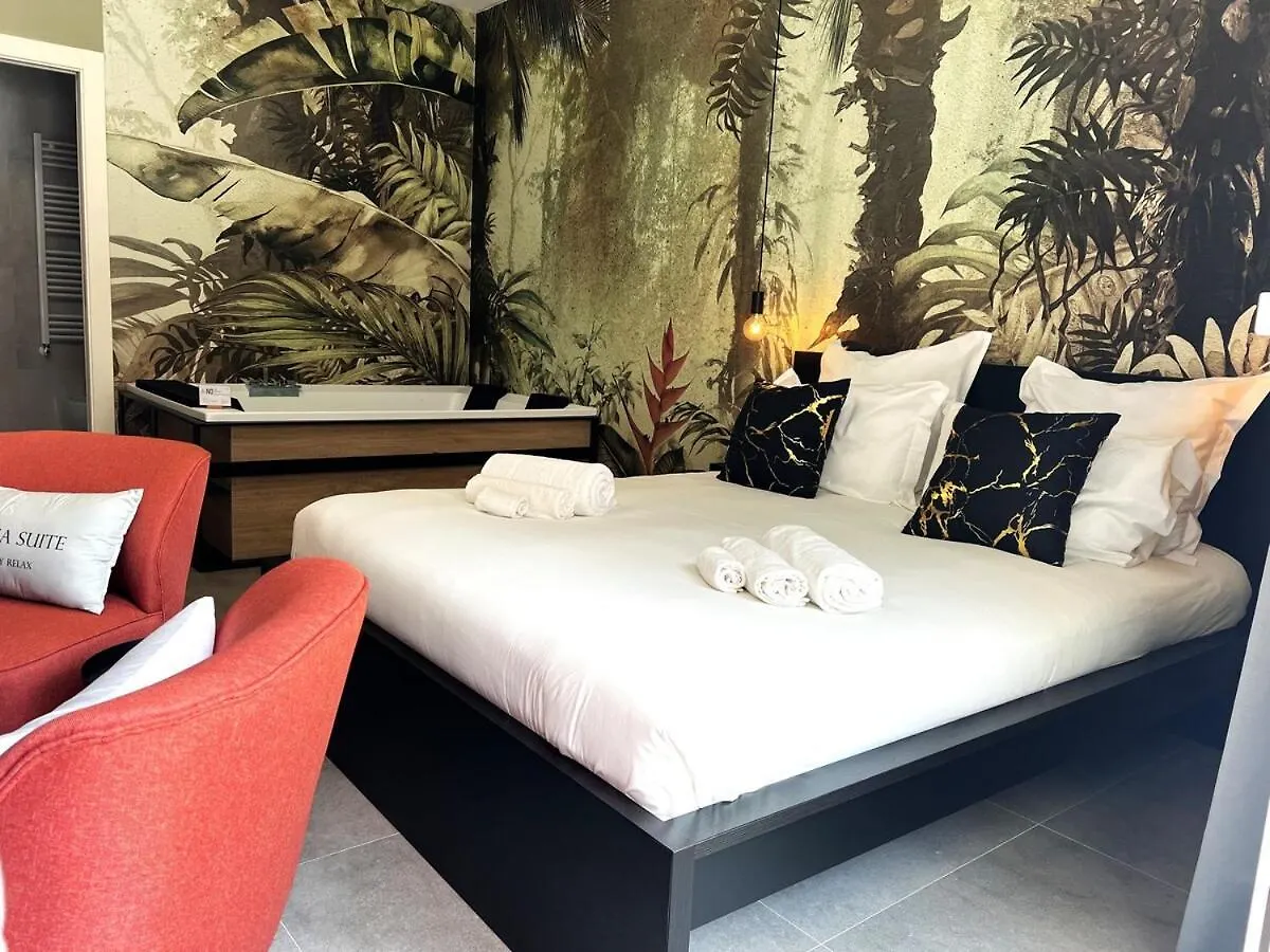 Ferienwohnung Heliconia Bari 0*,  Italien