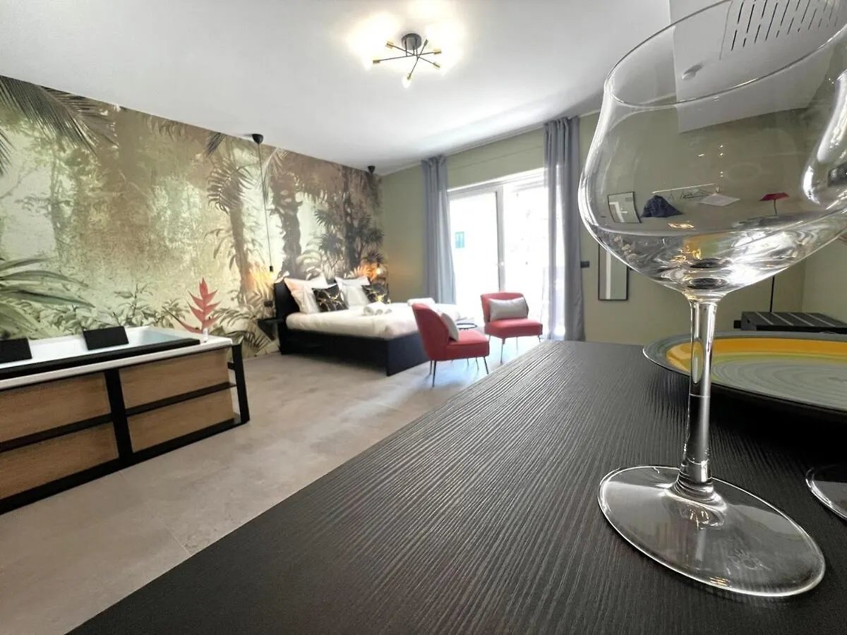 Ferienwohnung Heliconia Bari